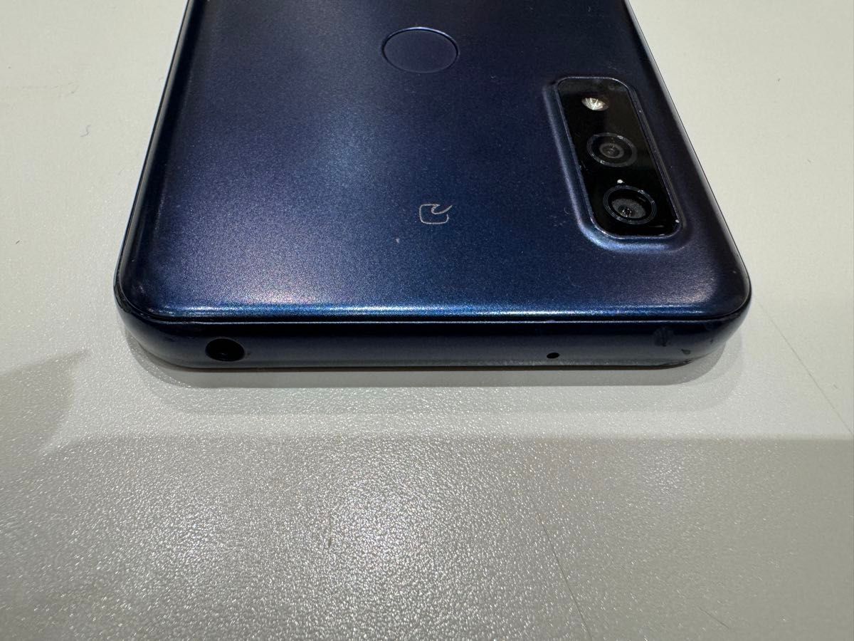 FCNT arrows We F-51B ネイビー SIMフリー 動作確認済み｜Yahoo!フリマ