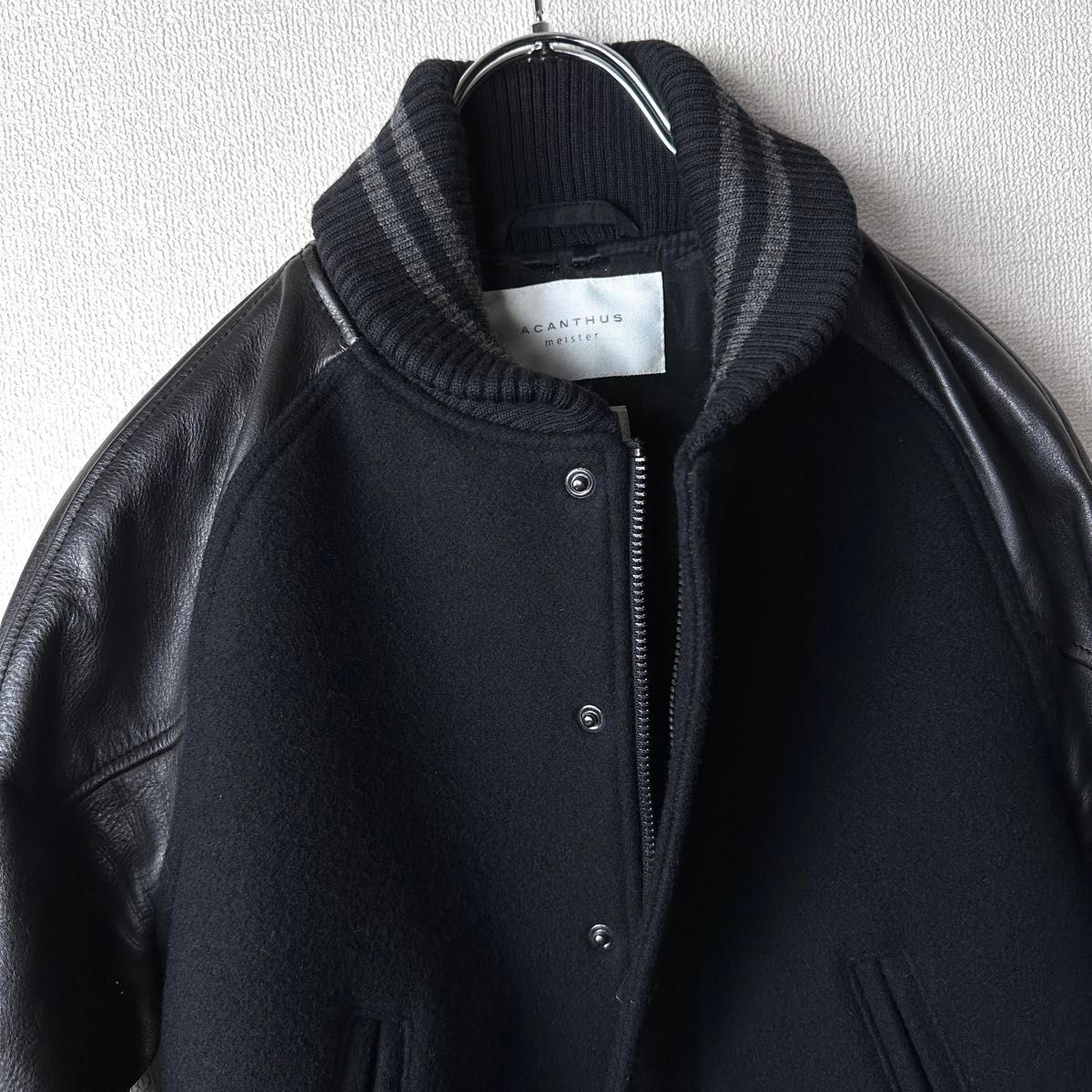 ACANTHUS アカンサス 色落ち加工 レザースリーブ スタジャン 黒｜Yahoo