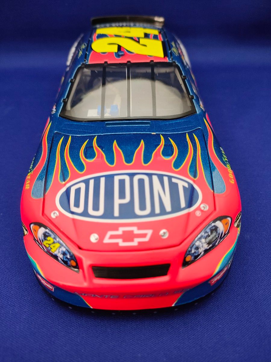 NASCAR 1/24 2007 モンテカルロ SS ジェフ・ゴードン #24 デュポン
