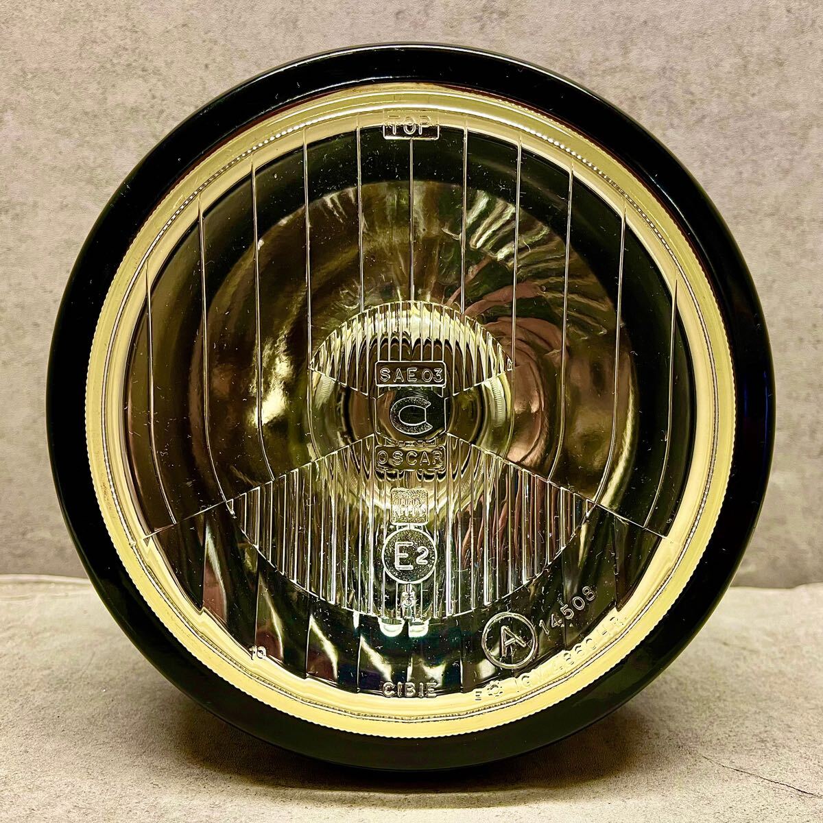 Yahoo!オークション - 当時物 希少 CIBIE シビエ 凹み ヘッドライト/ C