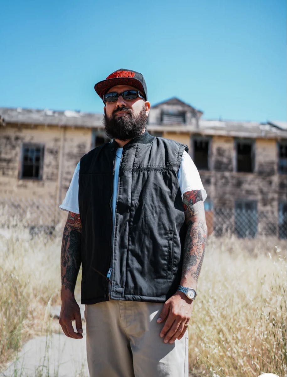 新品 黒金 XS ダービーオブサンフランシスコ ベスト Derby Of San