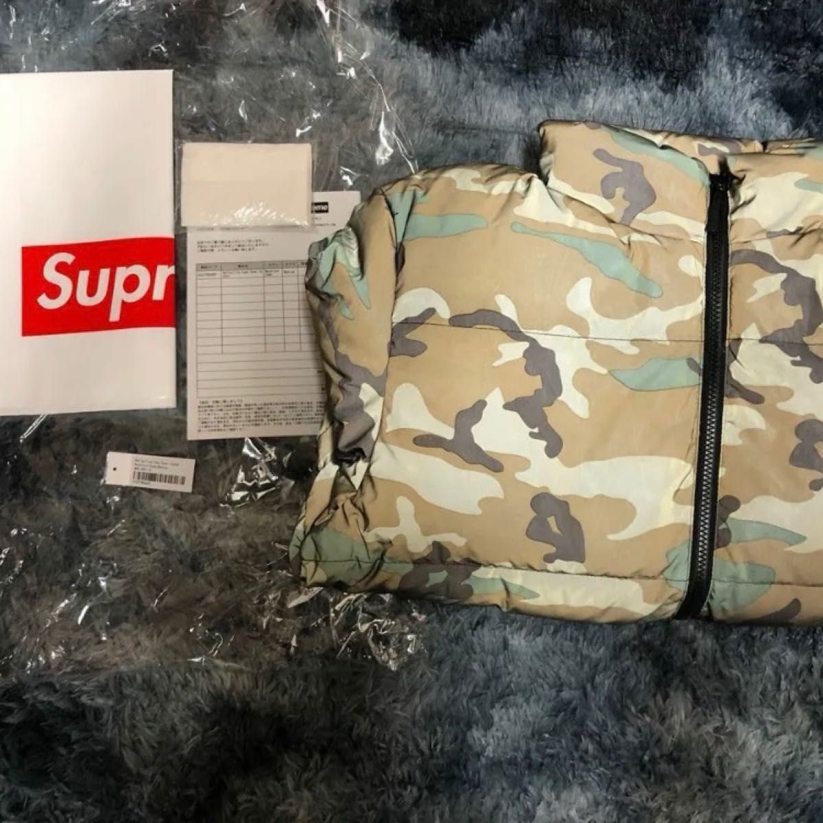 クリスマスセール supreme ダウンジャケット カモ柄 シュプリーム 迷彩