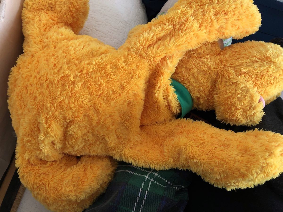 巨大すぎる プルート ディズニーストア限定 Disney ぬいぐるみ