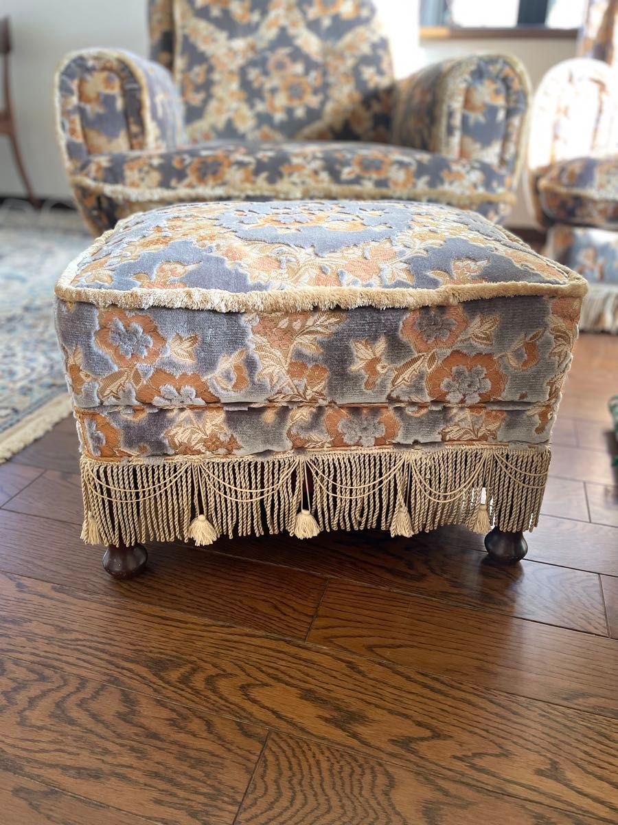 豪華絢爛 金華山 イタリア ヴィンテージチェア フットスツール