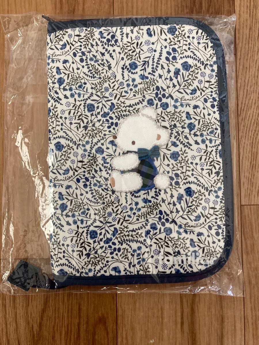 familiar 母子手帳ケース リバティ花柄 familiar 母子手帳ケース 花柄