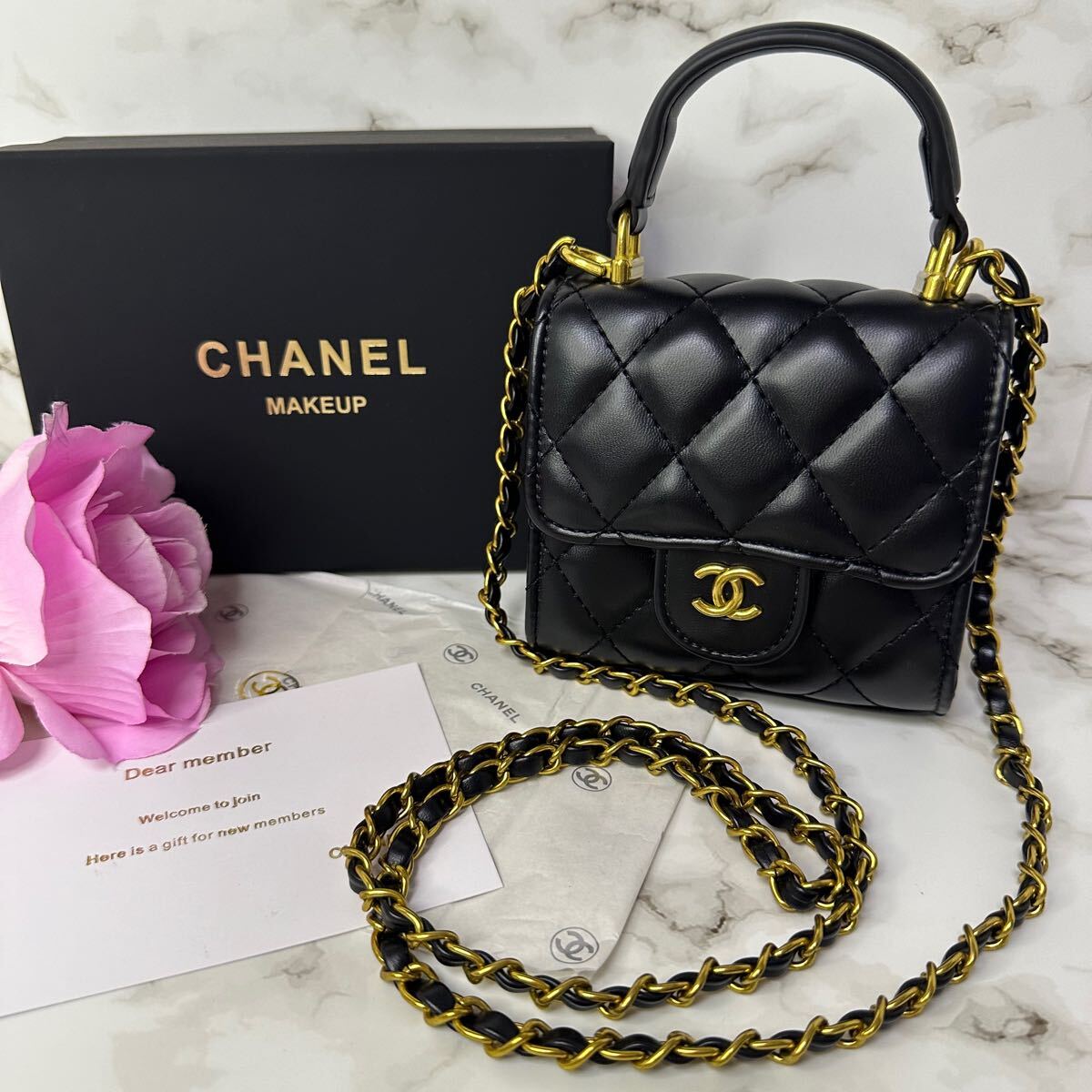 新品 CHANEL ノベルティ 2024顧客限定 ショルダーバッグ 箱付 チェーン