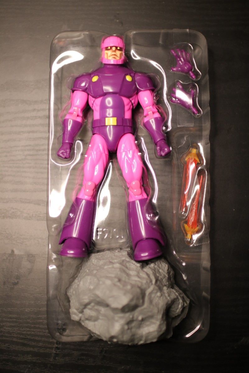 マーベル・レジェンド・アクションフィギュア SDCC限定版センチネル 新