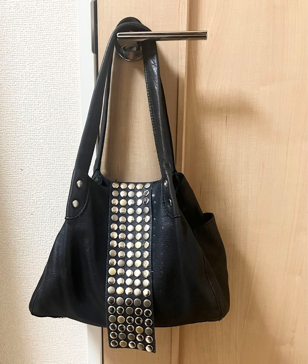 TRES トレ スタッズ ショルダーバッグ 本革 レザー ミニボストン ミニ