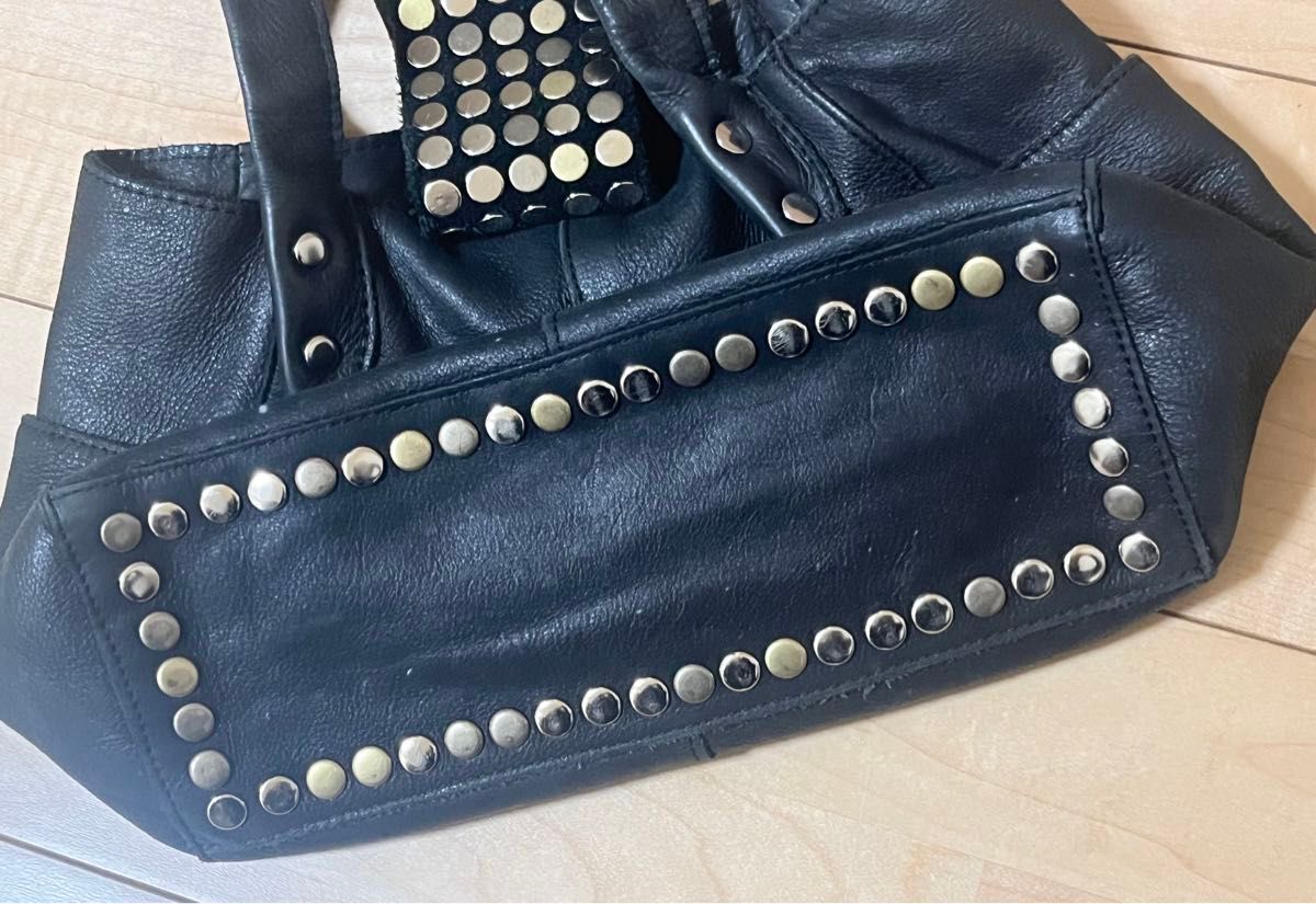 TRES トレ スタッズ ショルダーバッグ 本革 レザー ミニボストン ミニ