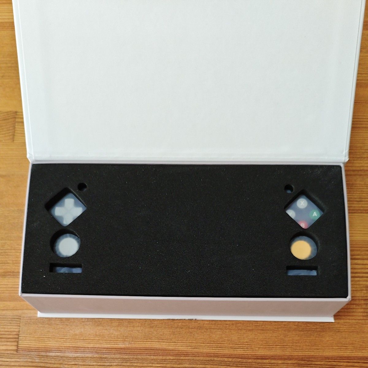 Retroid Pocket 5 GCカラー 美品｜Yahoo!フリマ（旧PayPayフリマ）