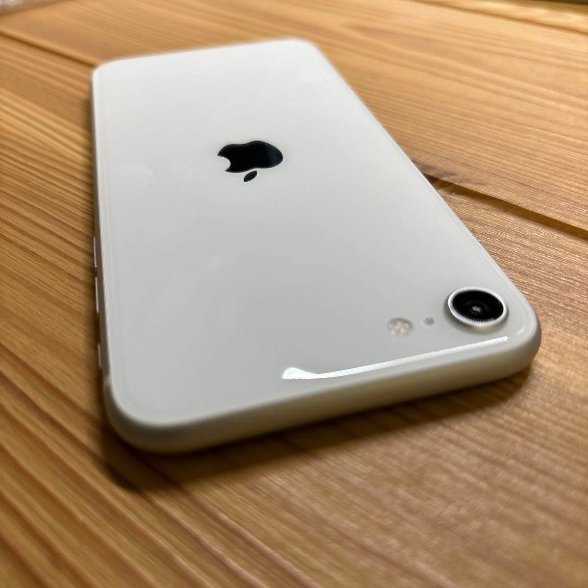 iPhone SE 第2世代 64GB SIMフリー ホワイト se2 Apple アップル アイ