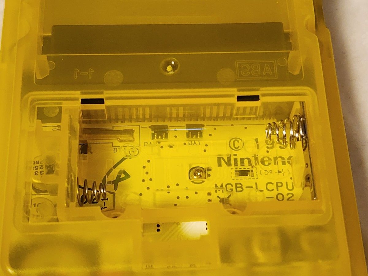 ゲームボーイポケット 新品IPS液晶クリアイエローシェル交換品 gbp