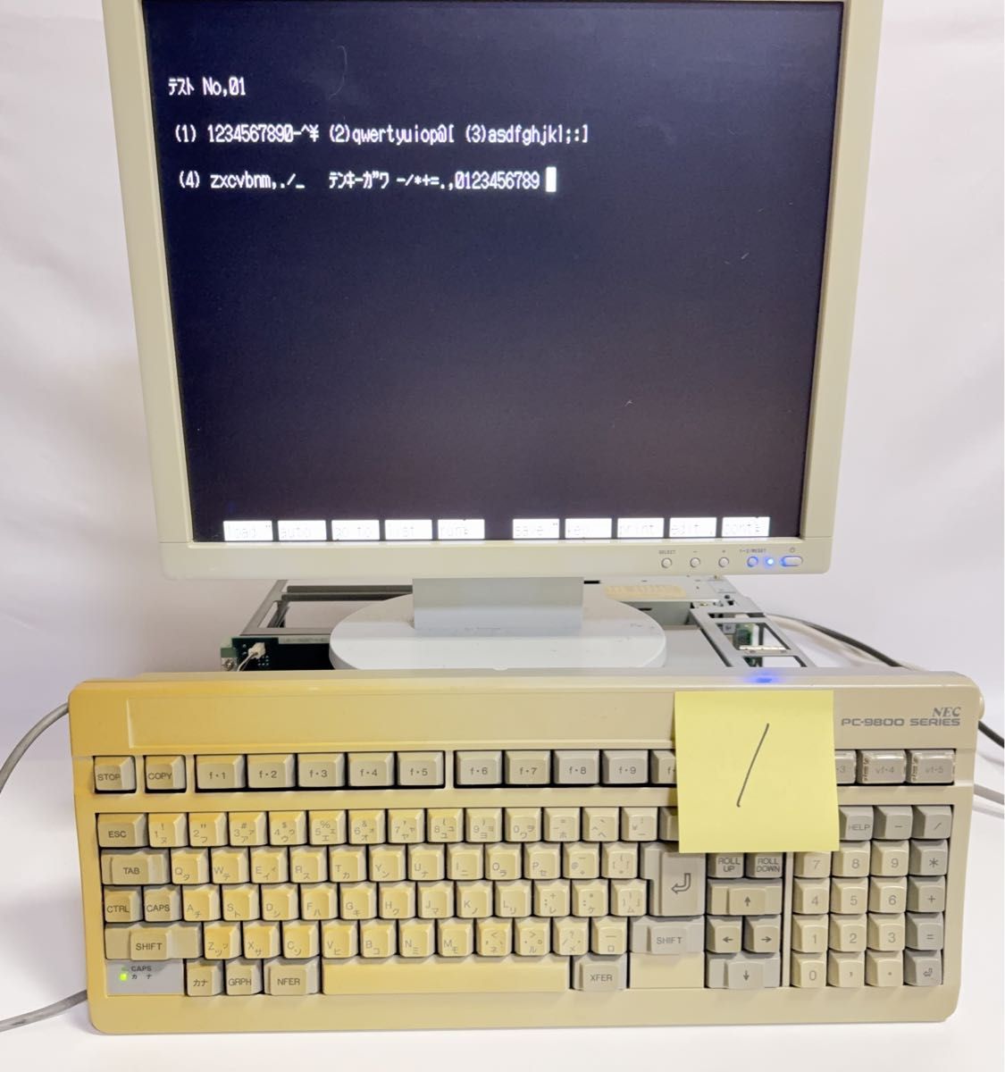 ジャンク品 PC-9801 9800シリーズ キーボード （単・01）PC - 9821