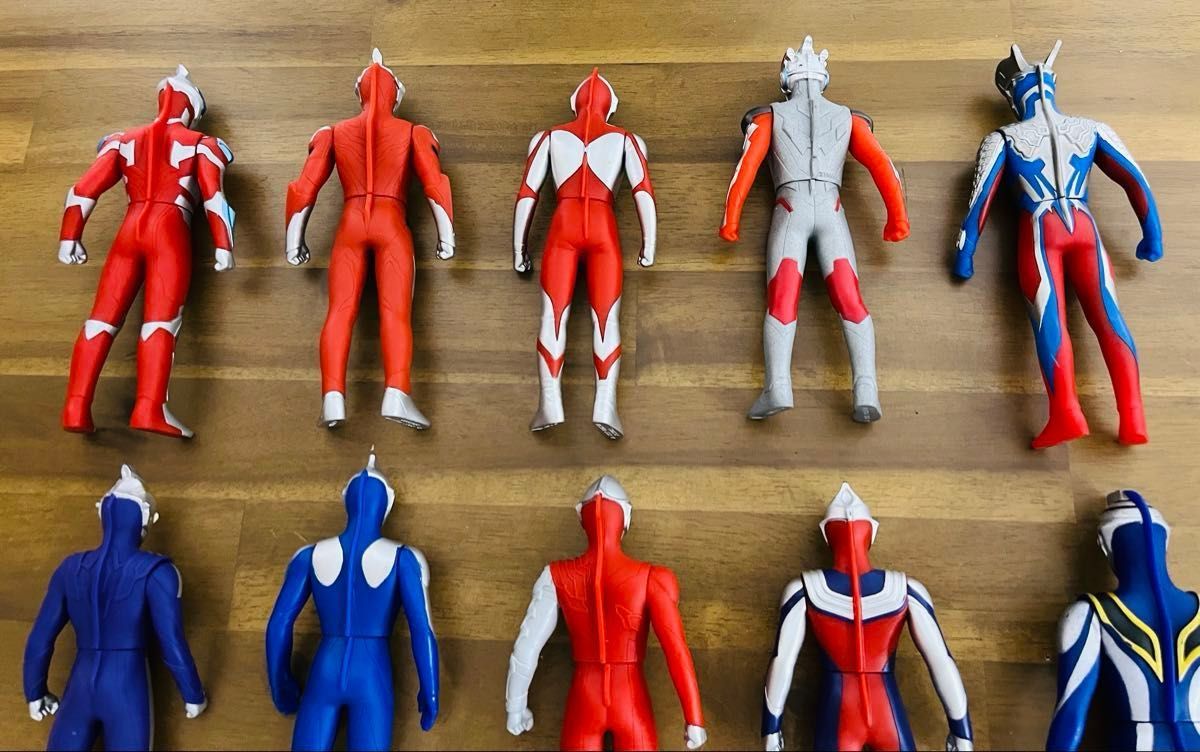 レア最終価格 激安 レア ウルトラマン バンダイ フィギュア ソフビ