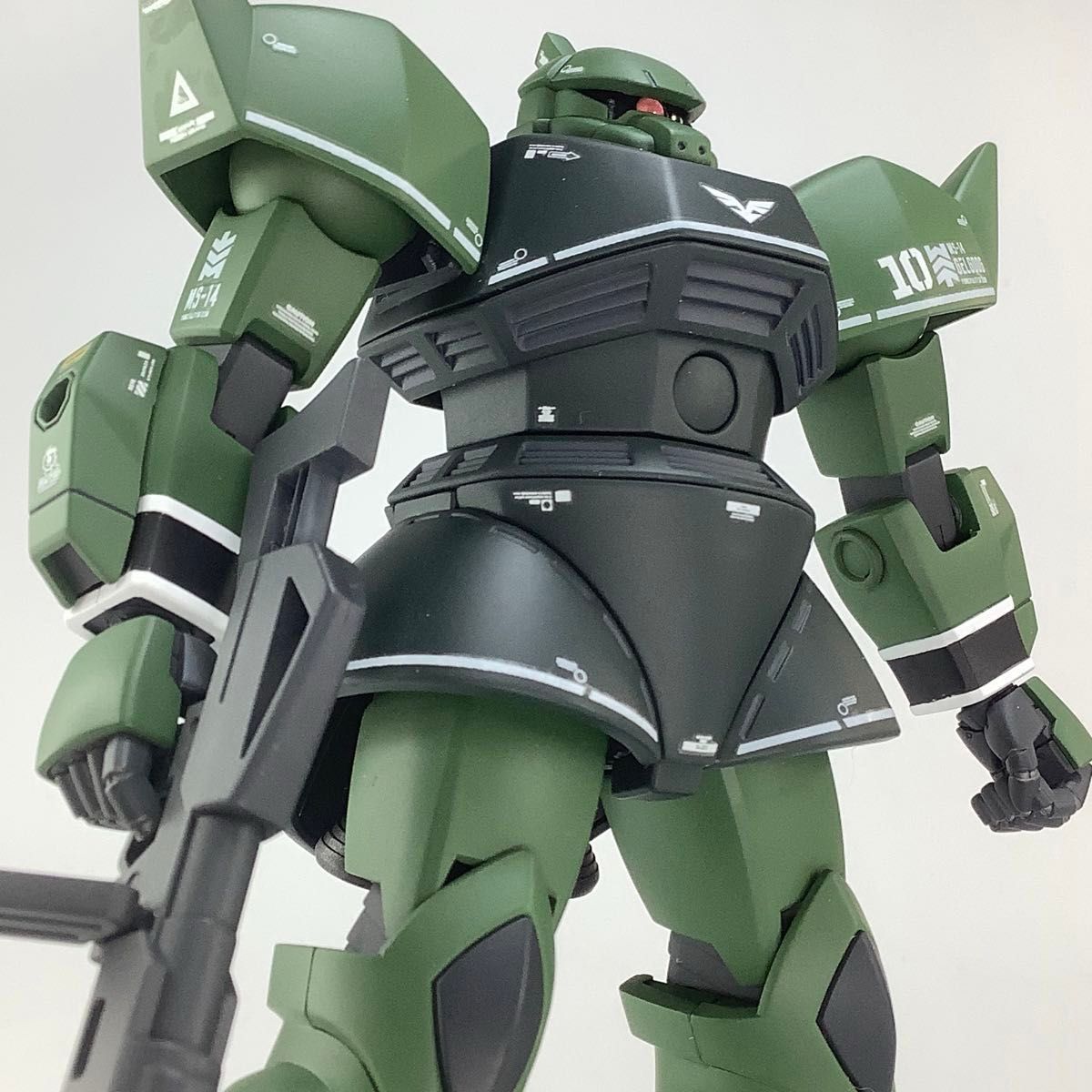 プレミアムバンダイ限定 MS-14 ゲルググ【ユニコーンVer 】塗装済完成