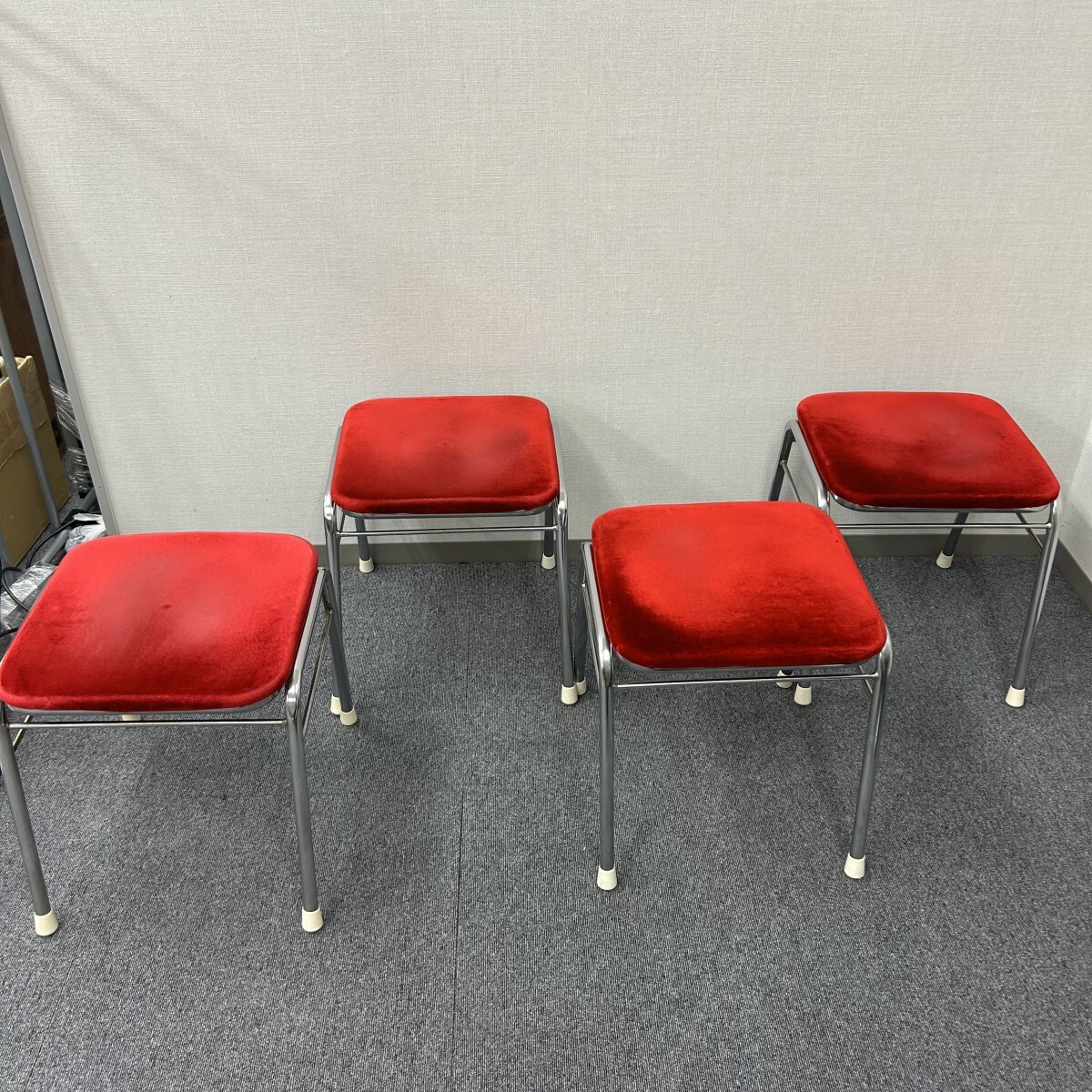 ビデオ筺体用ゲームセンター椅子チェア 一脚のみ 中古 ビデオ筺体用 赤