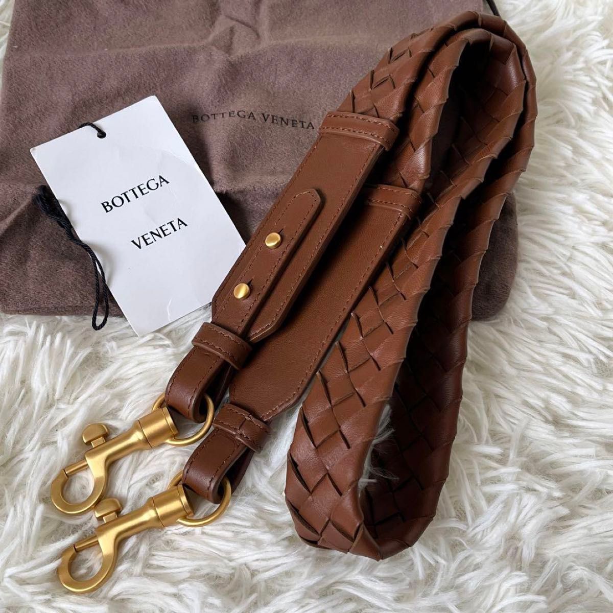 BOTTEGA VENETA ボッテガヴェネタ ショルダー ストラップ イントレ