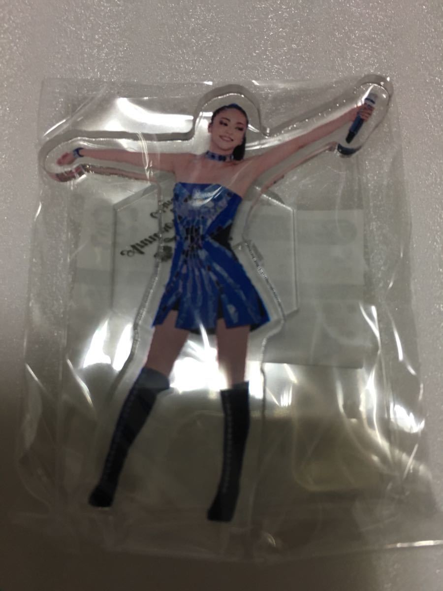 安室奈美恵アクリルスタンド 12番 46番 沖縄ライブ衣装 ステッカー