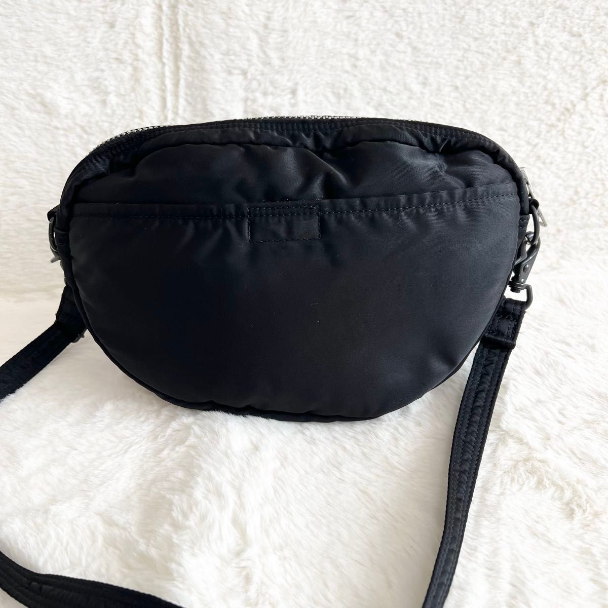 希少】PORTER ポーター タンカー ショルダーバッグ ハーフムーン 黒