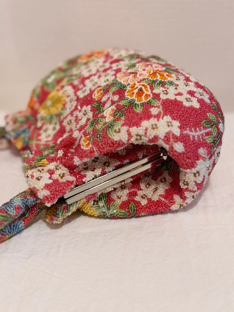 ビーズバッグ 花柄 レトロ ビーズ刺繍 総ビーズバッグ 和装用バッグ 手