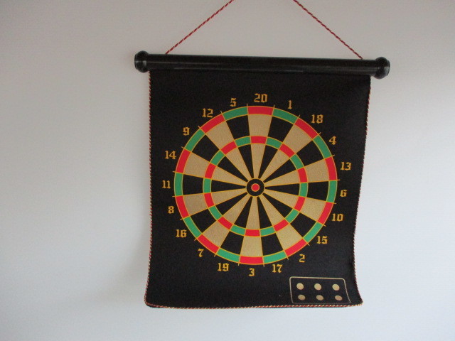 ダーツボード ケース付 アンティーク ダーツボード ケース付