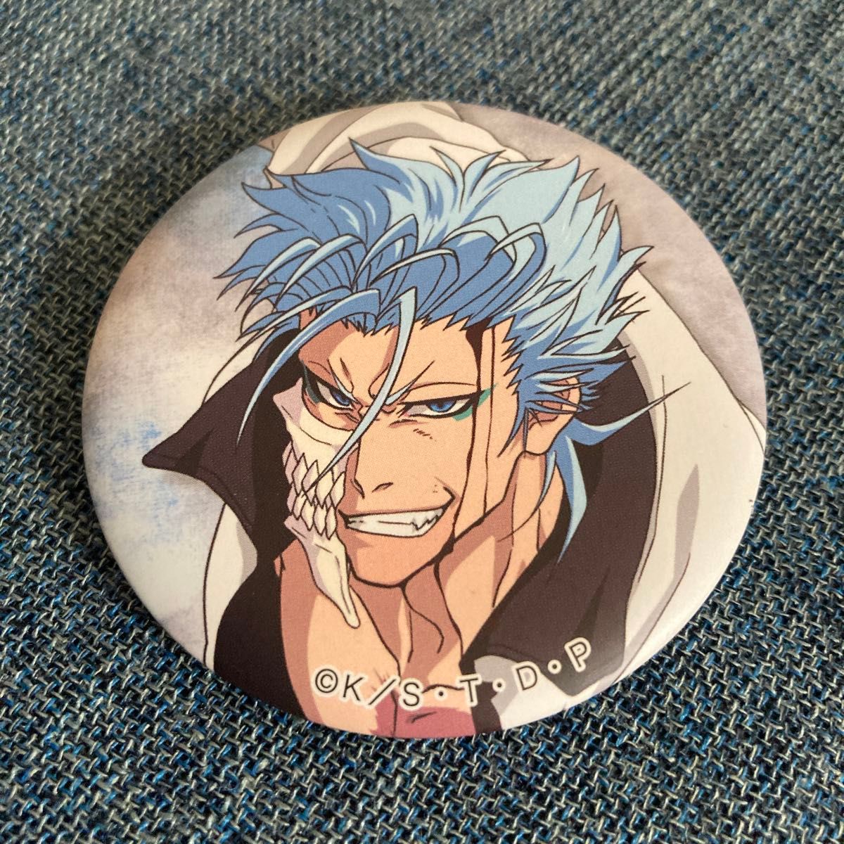 BLEACH キャラバッジコレクション グリムジョー・ジャガージャック 缶