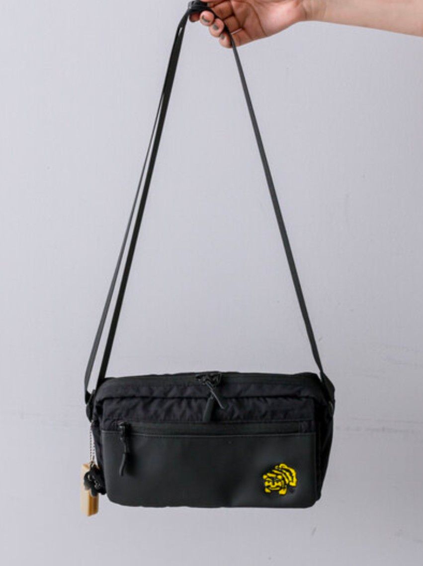 新品未使用 虎屋ういろ × ear 虎 多機能 ショルダーバッグ ブラック