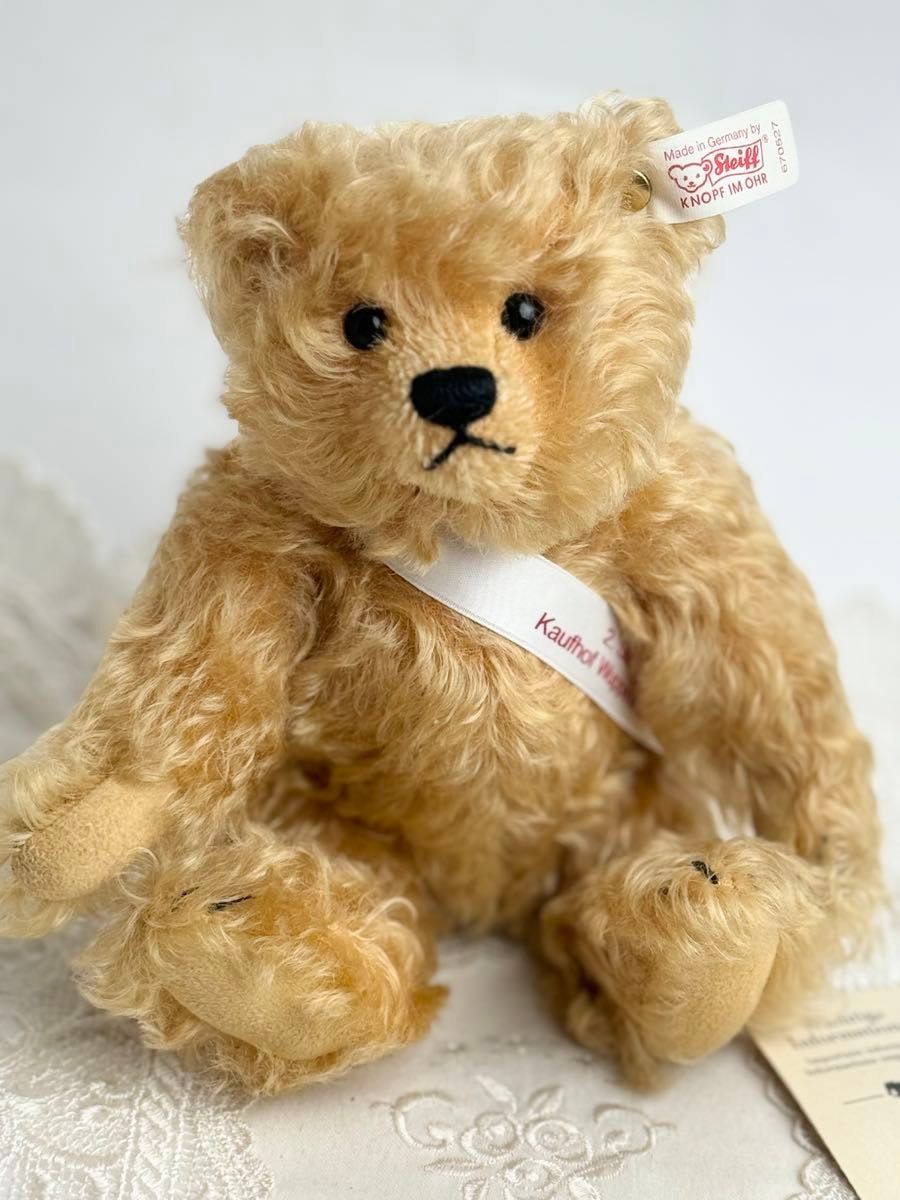 送料無料 シュタイフ 2000年スペシャルイベント限定テディベア 22cm