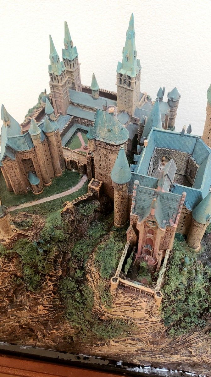 ハリー・ポッター ホグワーツ城ジオラマ プレミアムBOX限定特典｜Yahoo