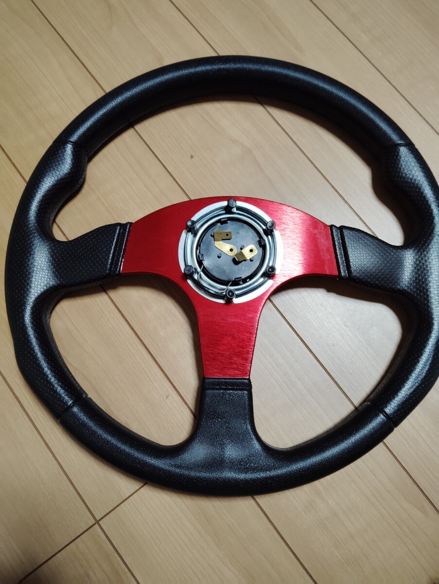 momo ステアリング・ハンドルF-1concept本体 黒/赤 momo ステアリング