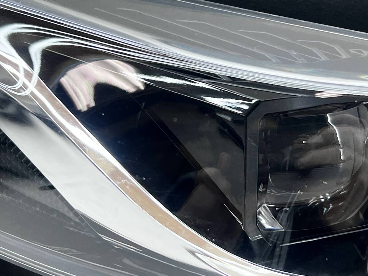 即決 GRスポーツ ハ プリウス PHV ZVW52 / LED トヨタ 純正 右 ヘッド