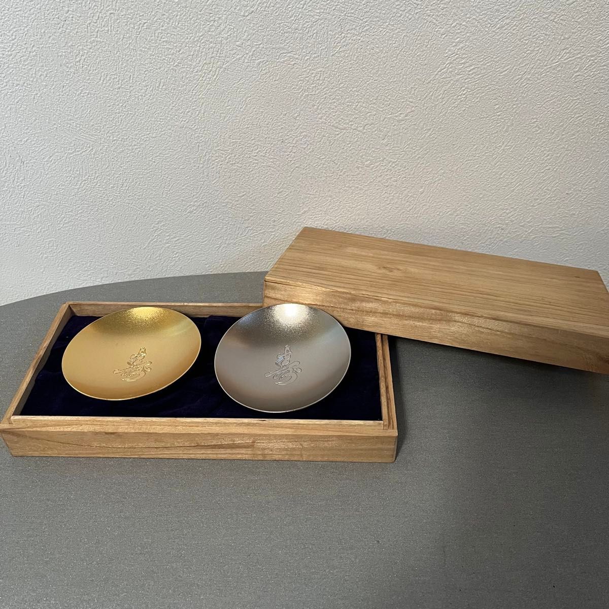 新品 日本交通 勤続 金杯 銀杯 金盃 銀盃 盃セット 酒器 24KGP RHP