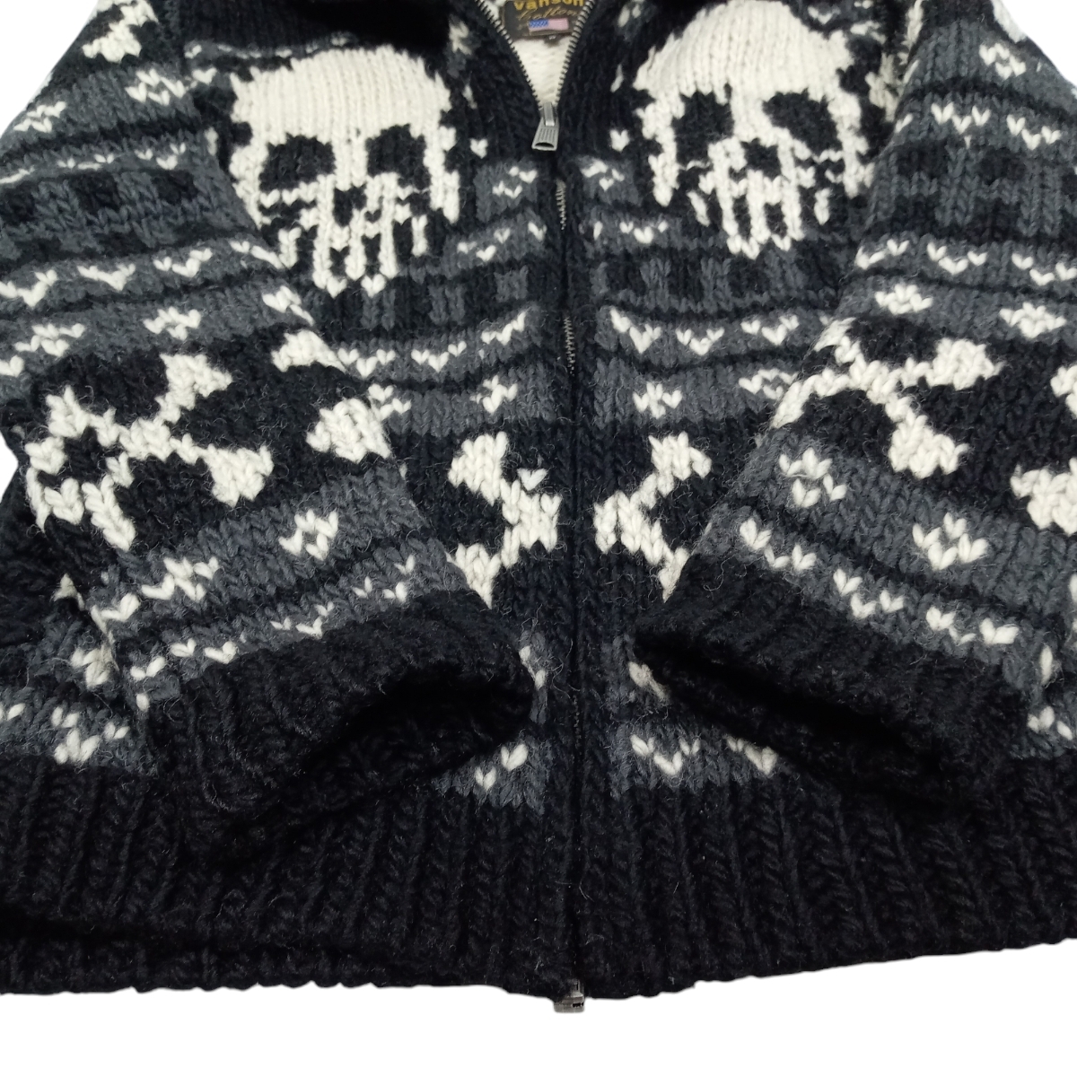 即決 良品 VANSON バンソン カウチン ニット セーター M 黒×白 スカル