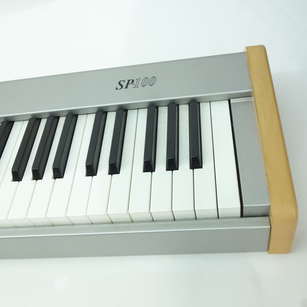 動作未確認KORG SP-100 88鍵 デジタルピアノ スタンド付