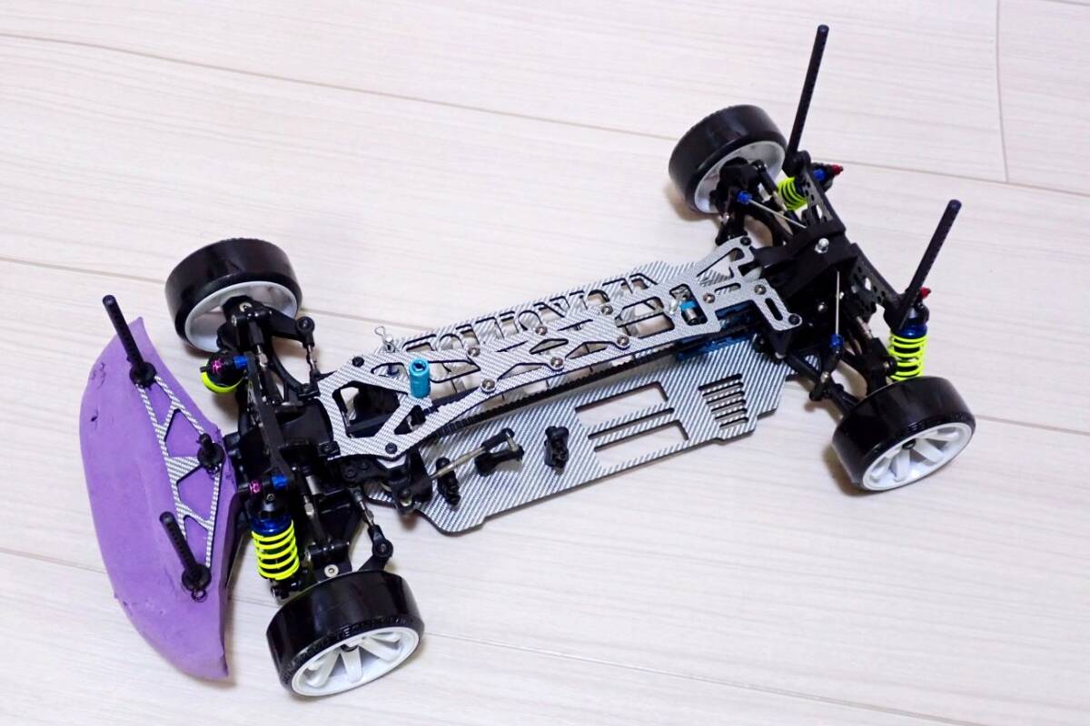 ヨコモ MR-4TC シャーシのみ と 予備パーツ と説明書 ヨコモ MR-4TC