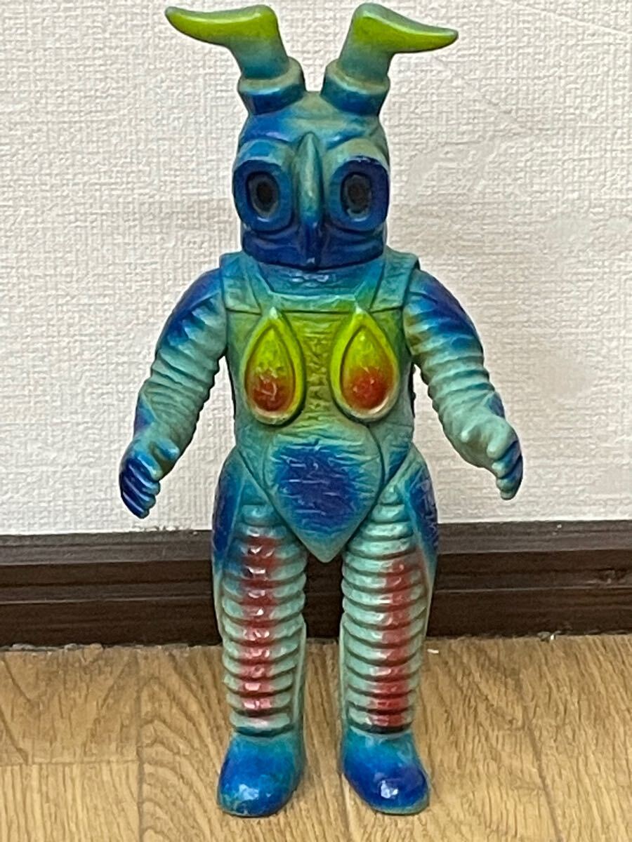 Yahoo!オークション - ブルマァク ソフビフィギュア【ゼットン】円谷プ