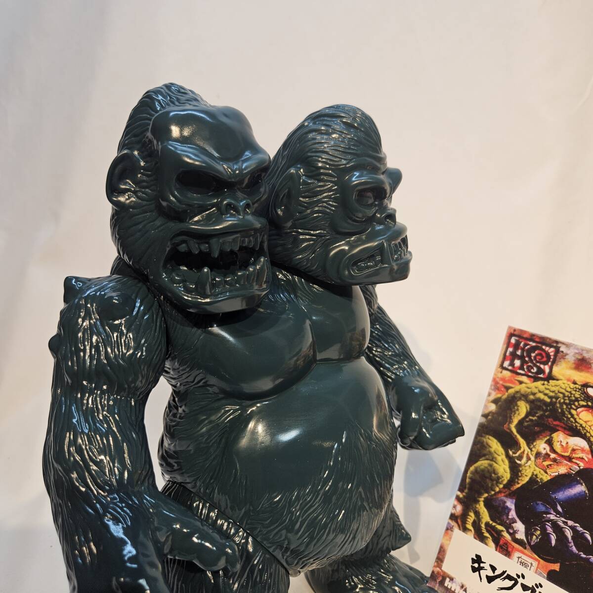 Yahoo!オークション - ソフビ Sofubi HxS キングゴリラ獣 DARK GREEN 3
