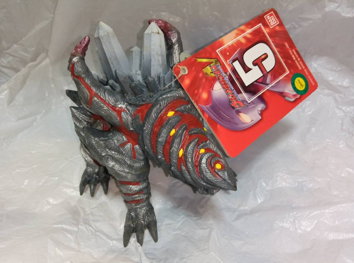 Yahoo!オークション - ウルトラマン ウルトラ怪獣 タグ付 インビジブ