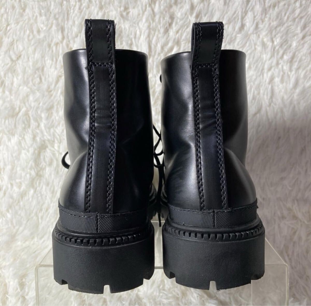 アパレル】 美品 ZARA ザラ レースアップブーツ トラックソール 厚底