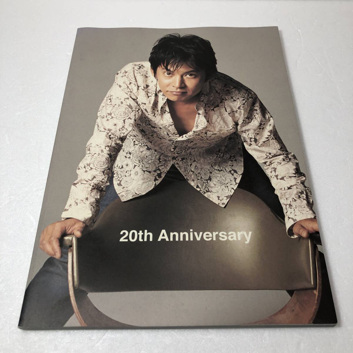 Yahoo!オークション - 織田裕二 20th anniversary 写真集 パンフレット