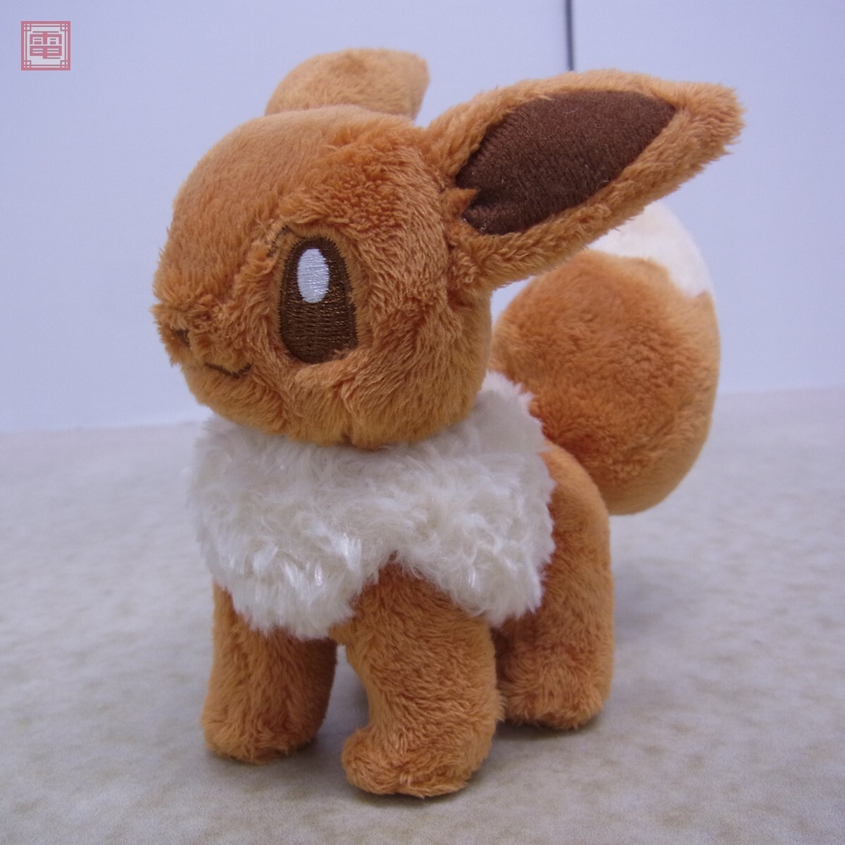 Yahoo!オークション - ポケモンセンター ポケモンキャンバス イーブイ