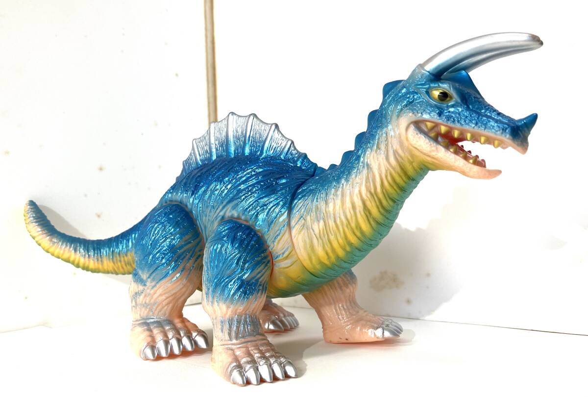 やまなや 怪獣郷 キングザウルス3世 未塗装 1⁄6特撮シリーズ 帰ってき