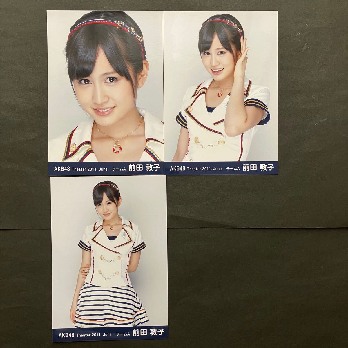 Yahoo!オークション - 前田敦子 AKB48 生写真 月別 Theater 2011 June