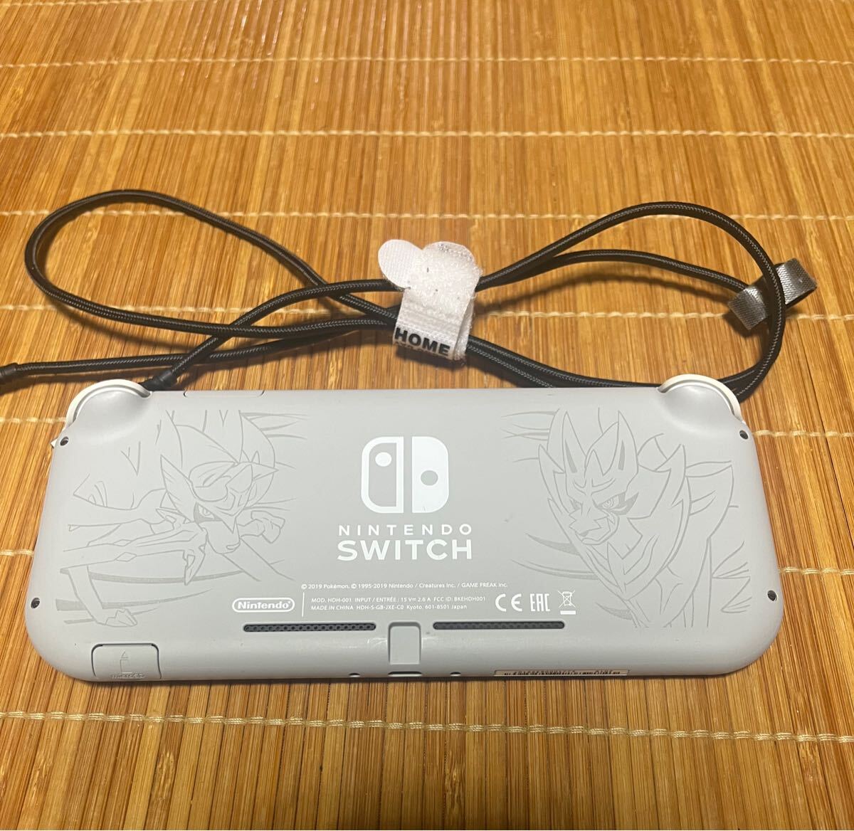 ニンテンドー スイッチ ライト ライトグレー ポケットモンスター