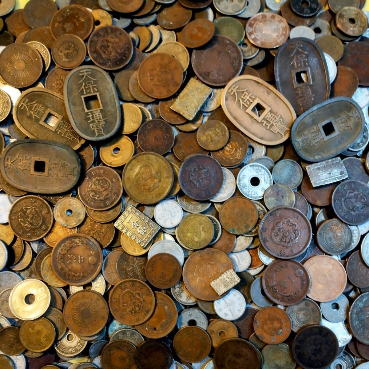 Yahoo!オークション - 474 日本古銭 2.38kg 大量 1分銀 1朱銀 天保通宝