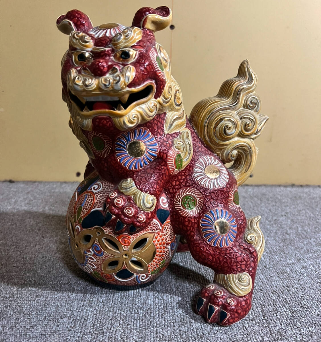 本翡翠 大振獅子置物装身具 幅約9㎝299g 東Y7-0403☆2Fタエチ 本翡翠