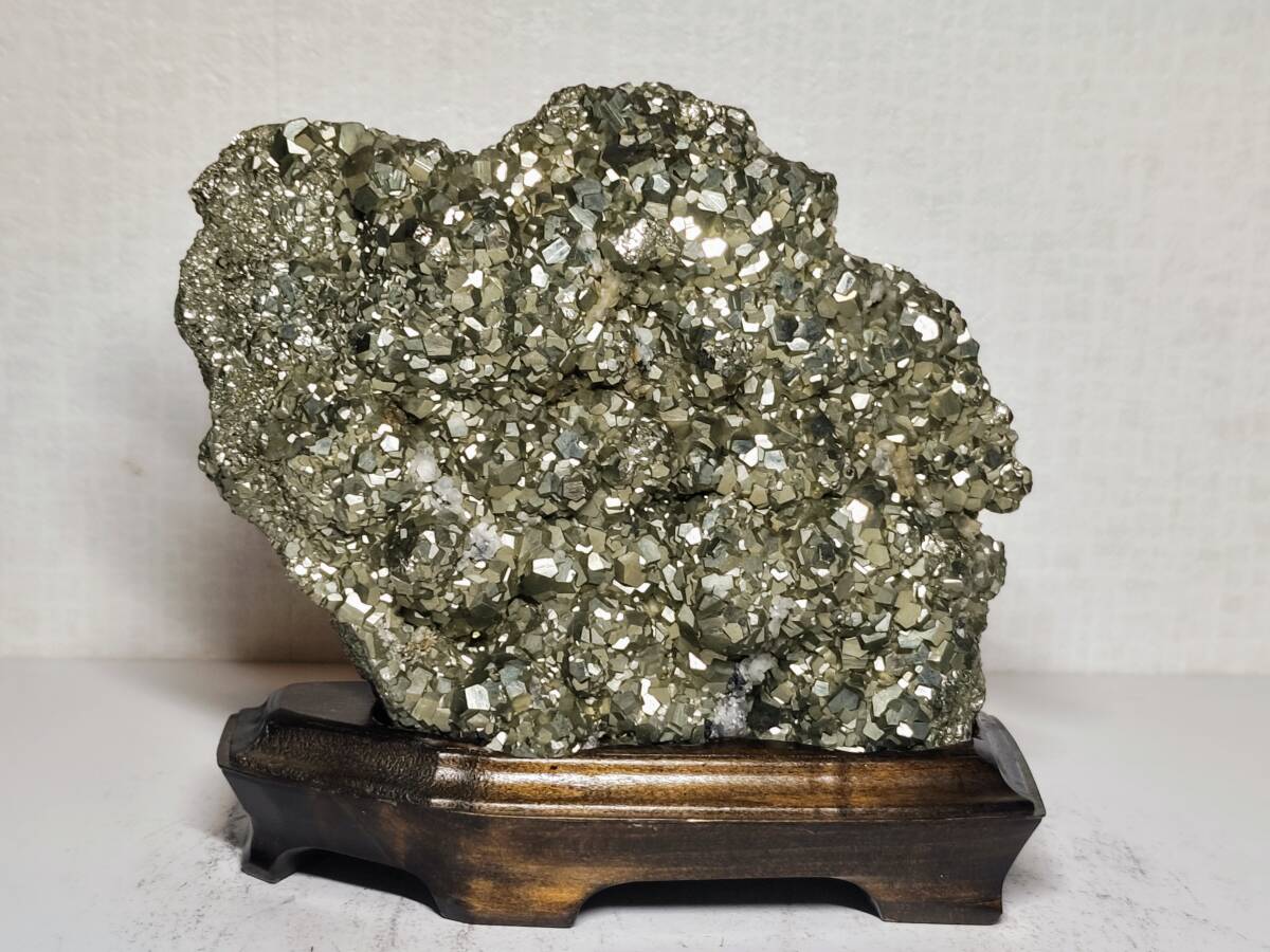 黄鉄鉱】 1 2kg パイライト 原石 鑑賞石 自然石 天然石 水石 鉱物 鉱石