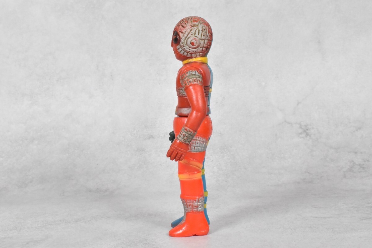 Yahoo!オークション - タカトク 人造人間キカイダー ソフビ 当時物