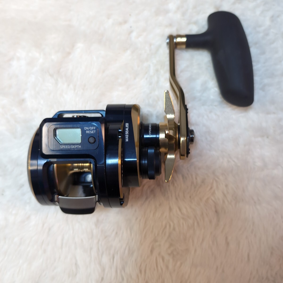 ダイワソルティガIC300H-SJ ジャンク品 ダイワ ソルティガIC300H-SJ