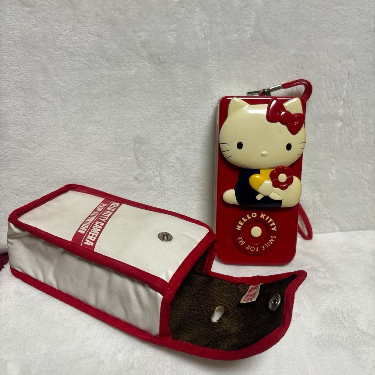 ハローキティ防水デジカメ FINEPIX 【ジャンク】 ハローキティ（HELLO